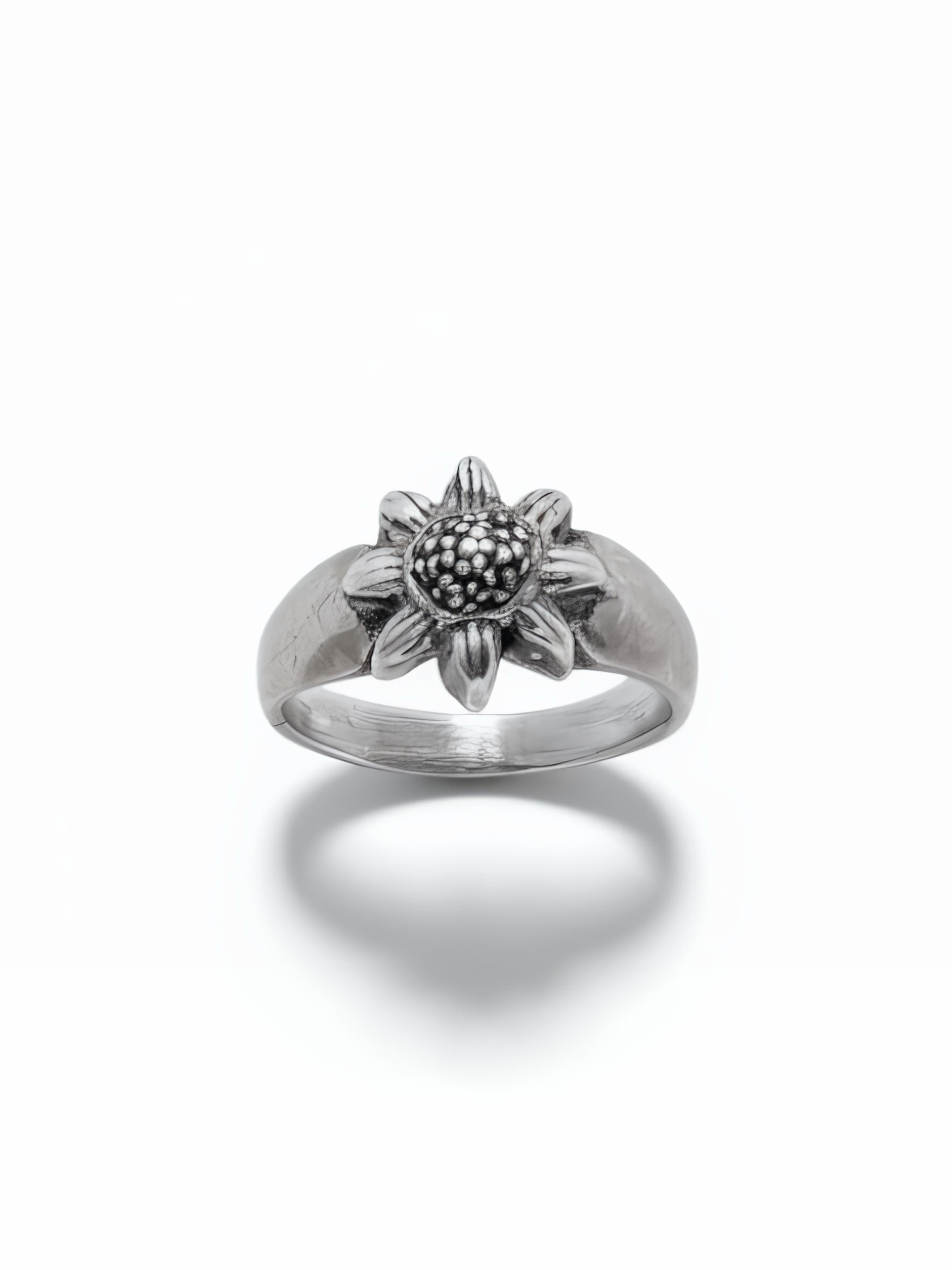 Marcasite Flower Shaped Pure Silver Ring