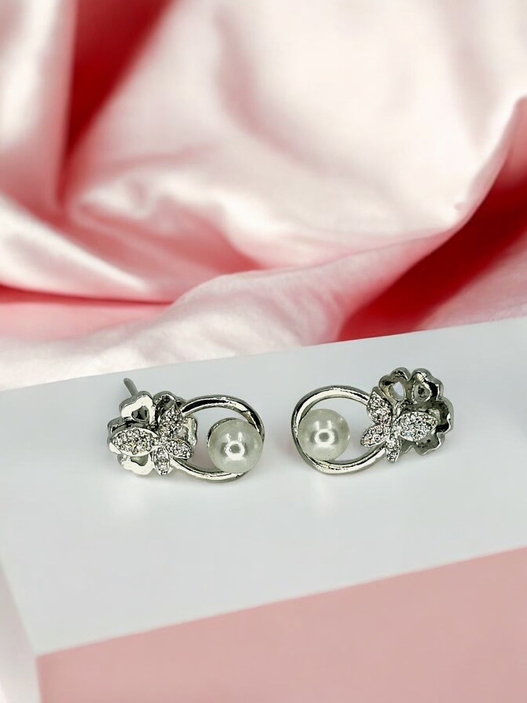 Butterfly shaped with Pearl Silver Earring - PSA Jewels