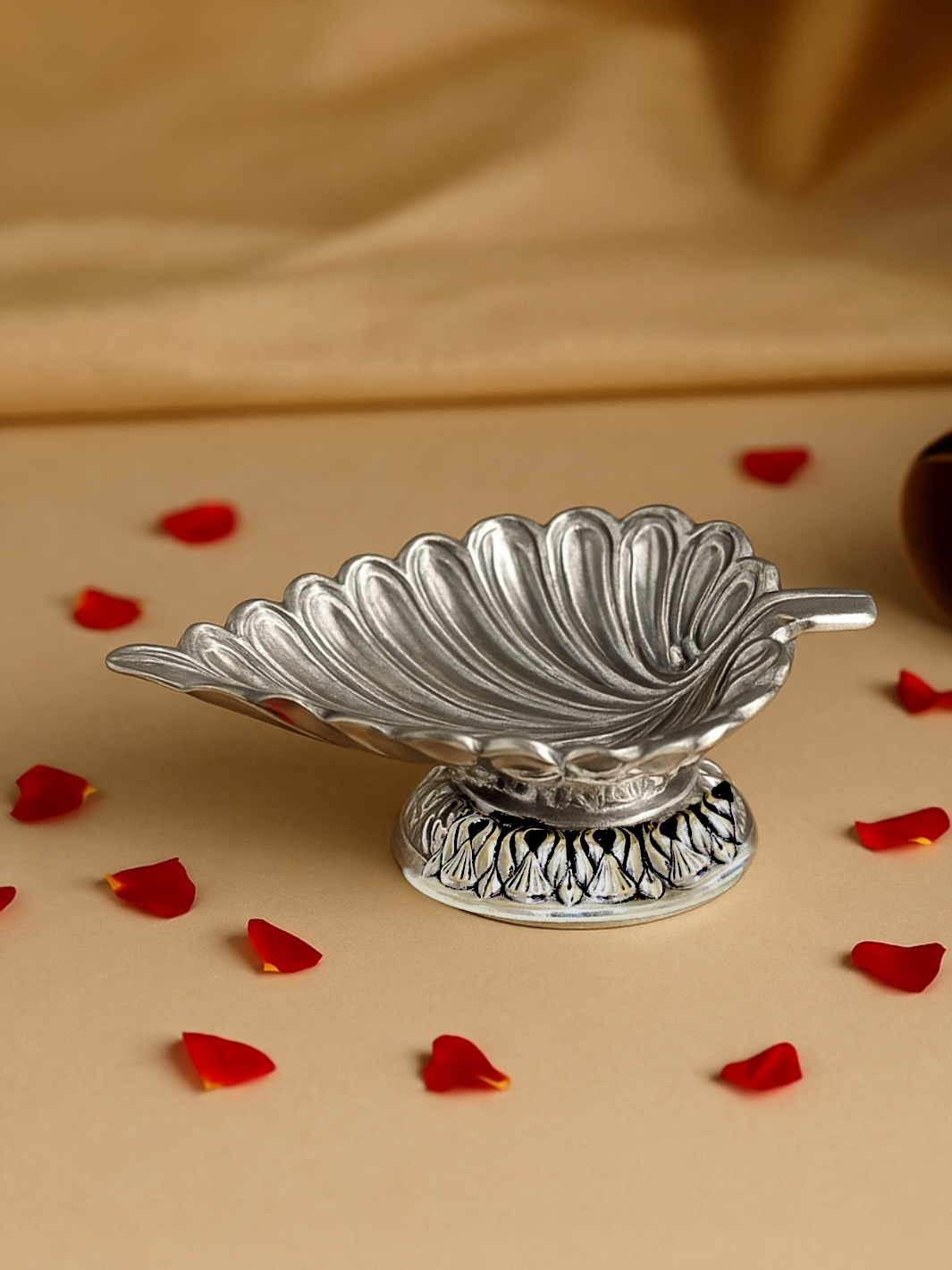 Pure Silver Antique Finish Leaf Carved Deepam