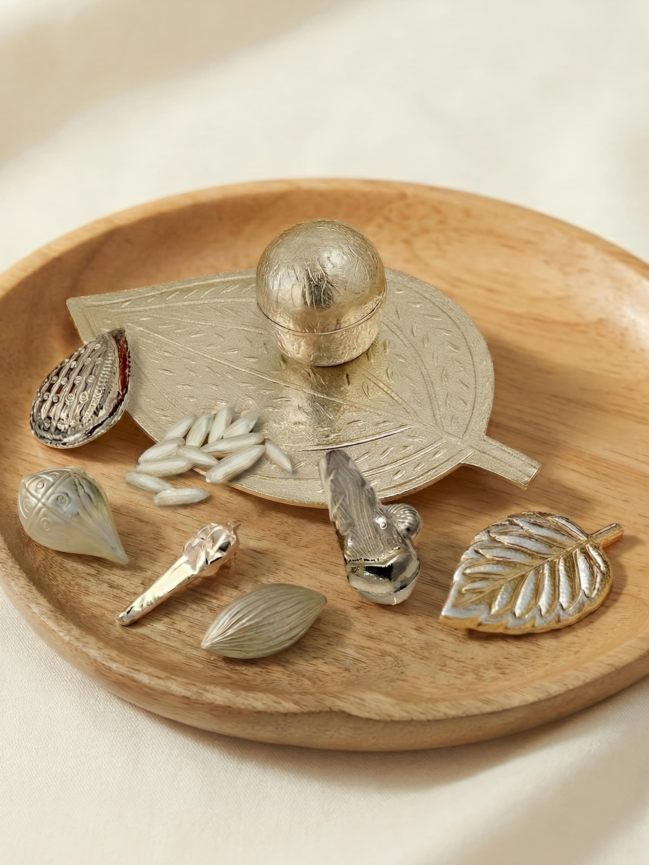 Suhag Samriddhi Pure Silver Gift Hamper