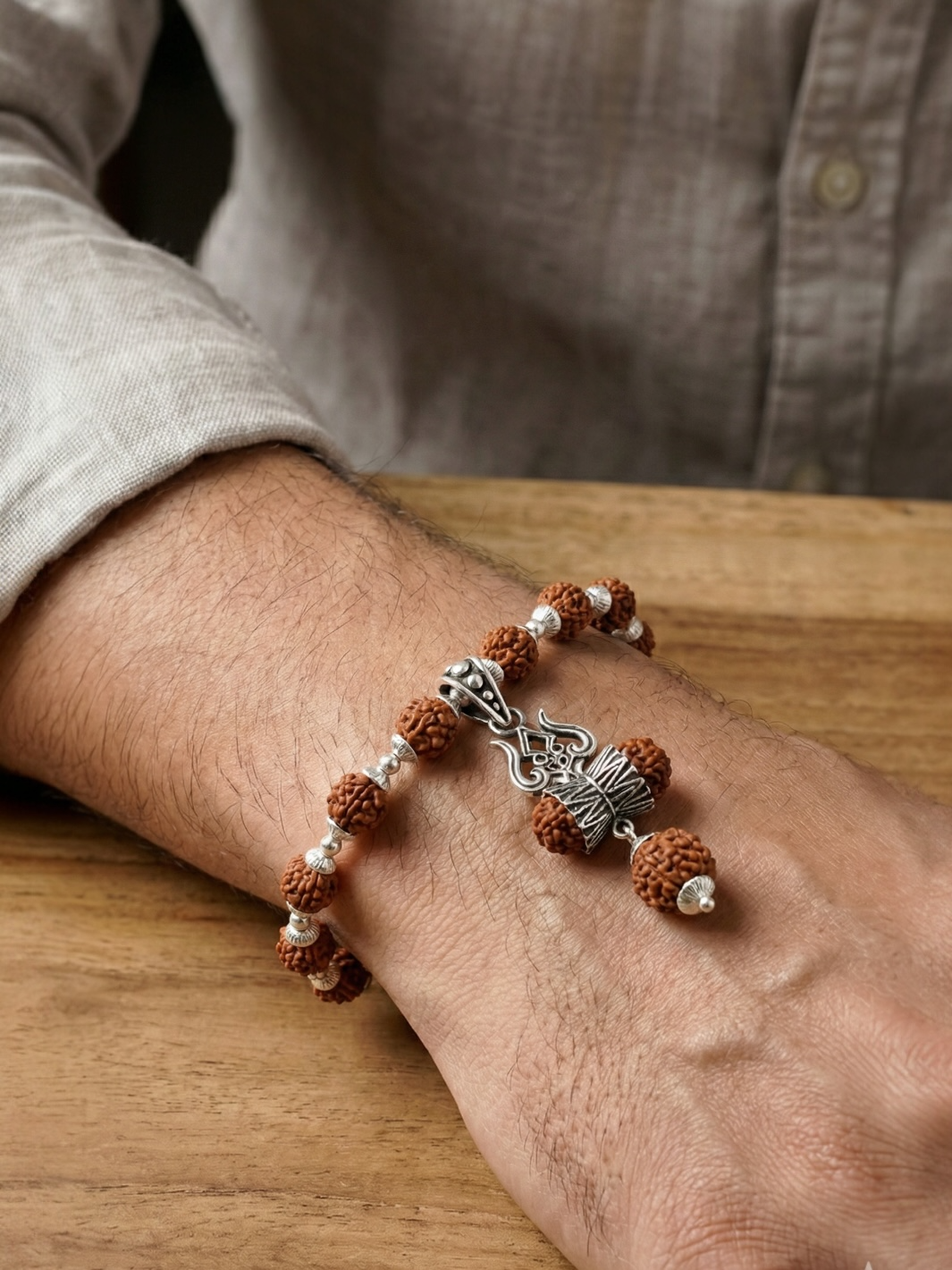 Pure Silver Rudraksh Bracelet for Men – Motif of Trishul with Rudraksh