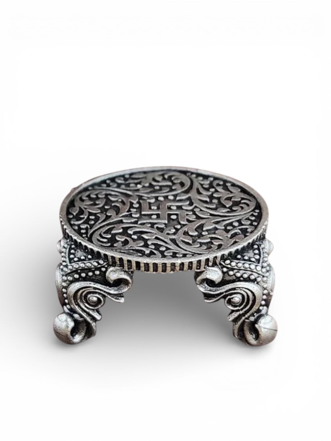 Pure Silver Antique Finish Oxidised Single Peeta/Chowki