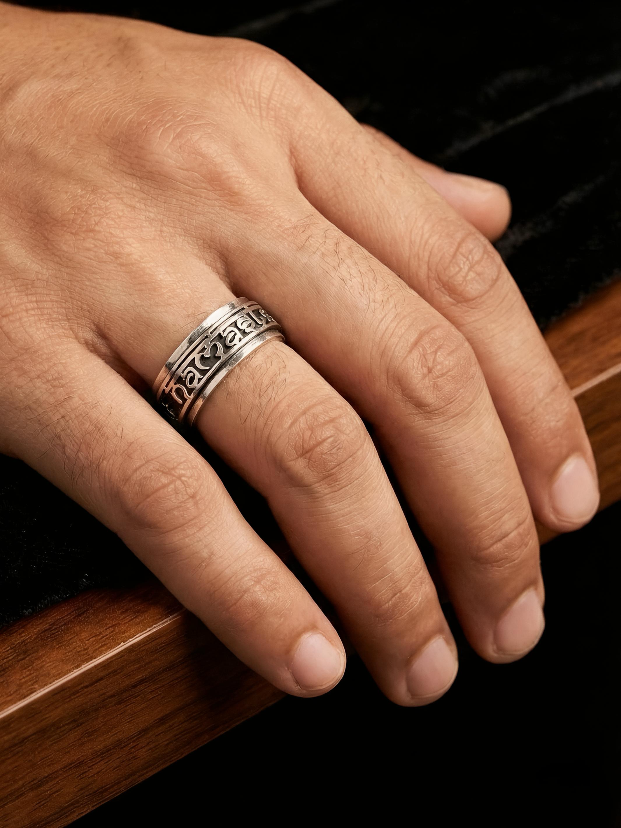 Namaste Pure Silver Men’s Rotating Ring