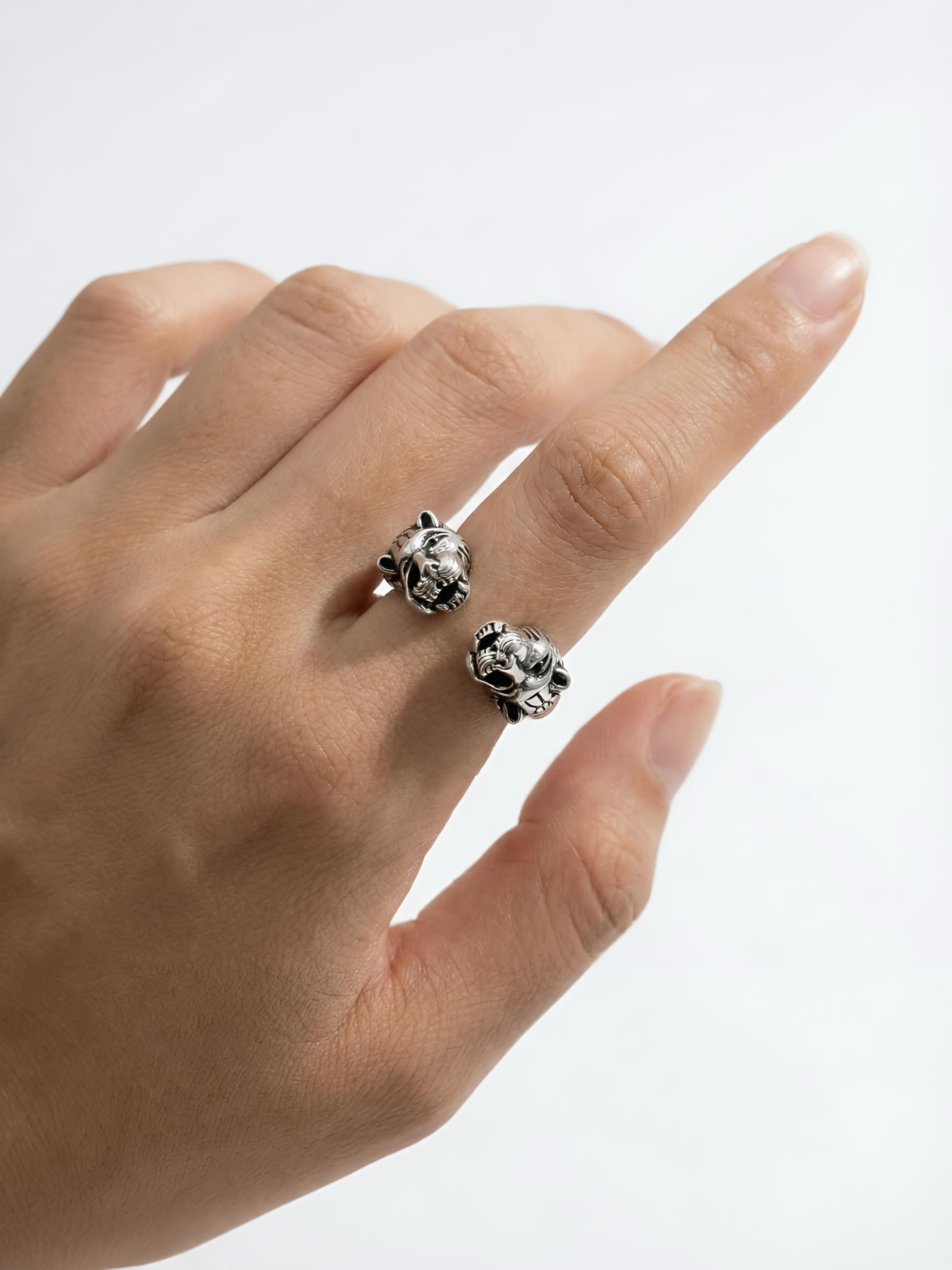 Silver Tiger Pure Silver Ring
