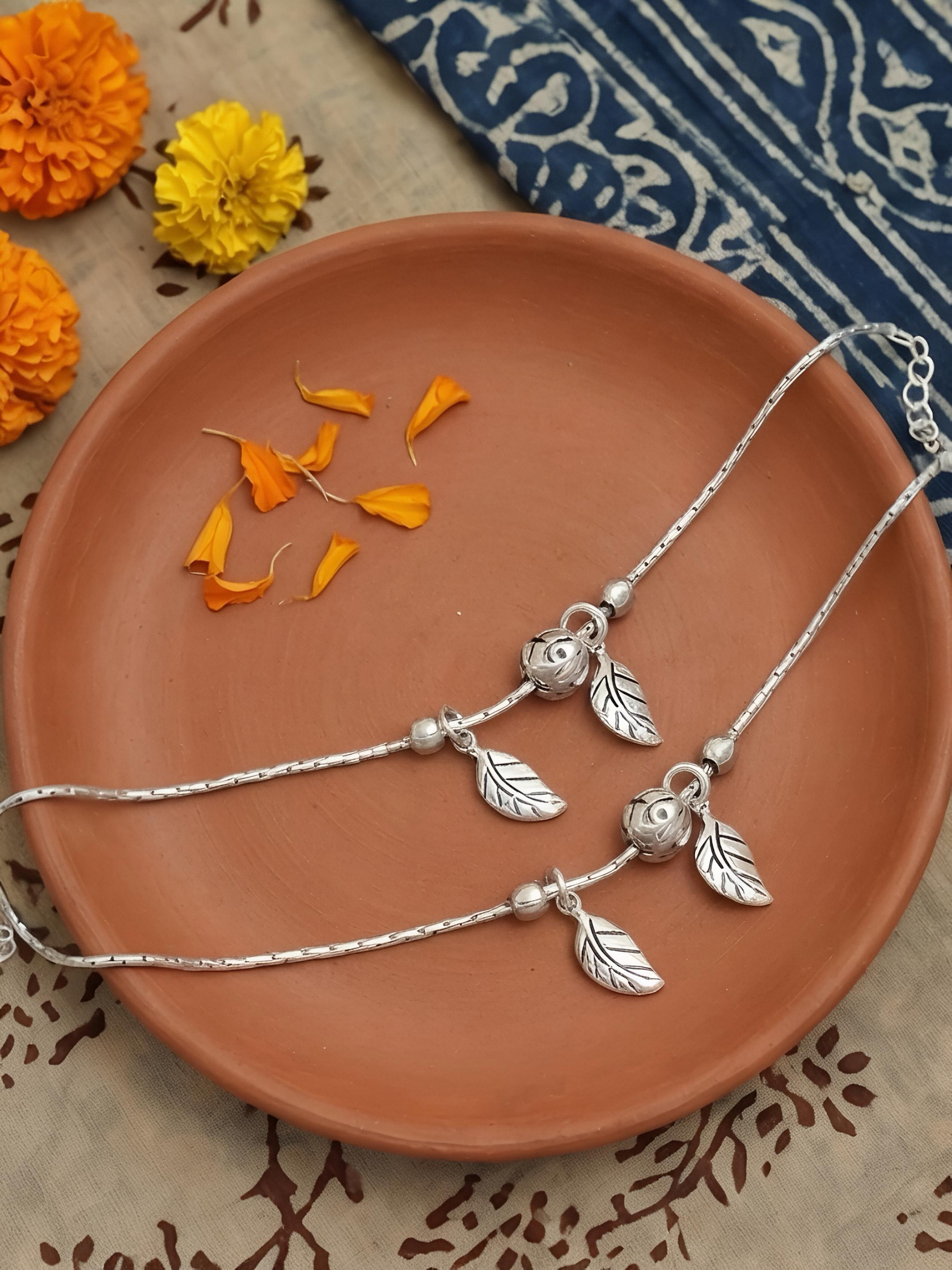Leaf Ball Pure Silver Anklet/ Payal Pair