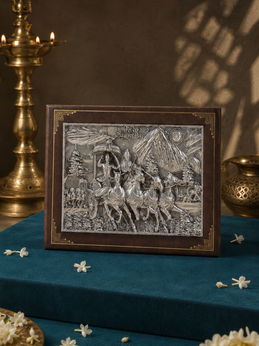 Pure 999 Antique Finish Silver Shreemad Bhagavad Geeta