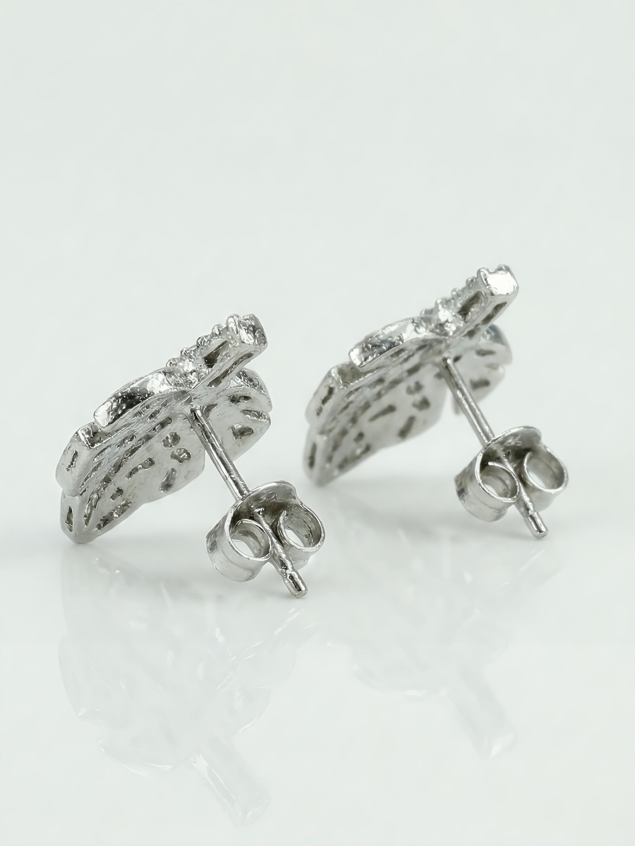 Dazzling Crystal Leaf Silver Pure Silver Earring