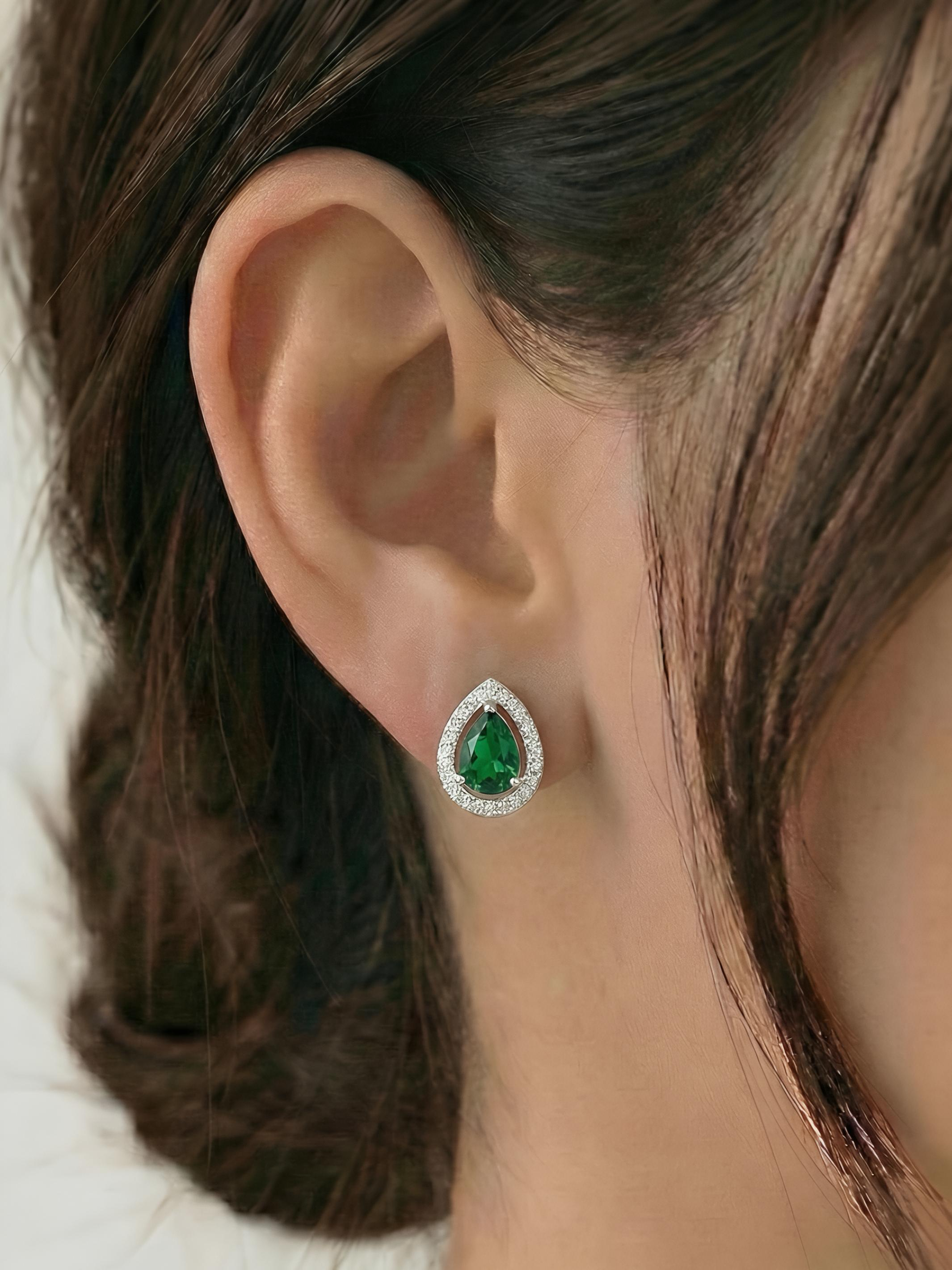 Pure Silver Pear Shape Earring with Sapphire