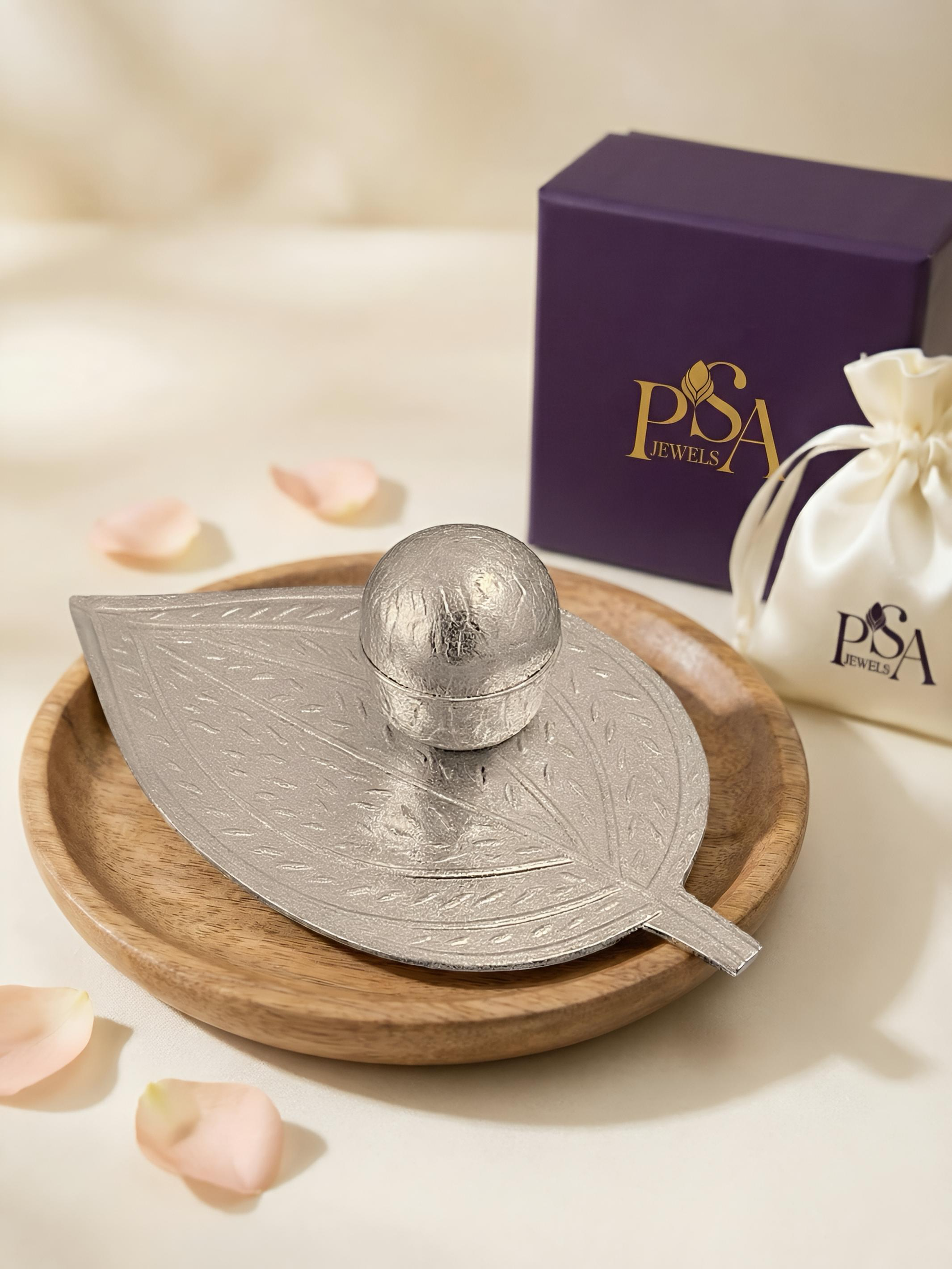 Nitya Offering Pure Silver Hamper / Gift Box