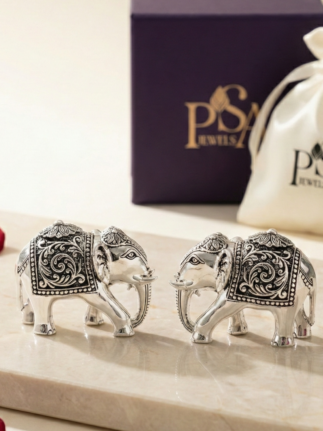 Pure Silver Elephant Downtrunk Pair Idol