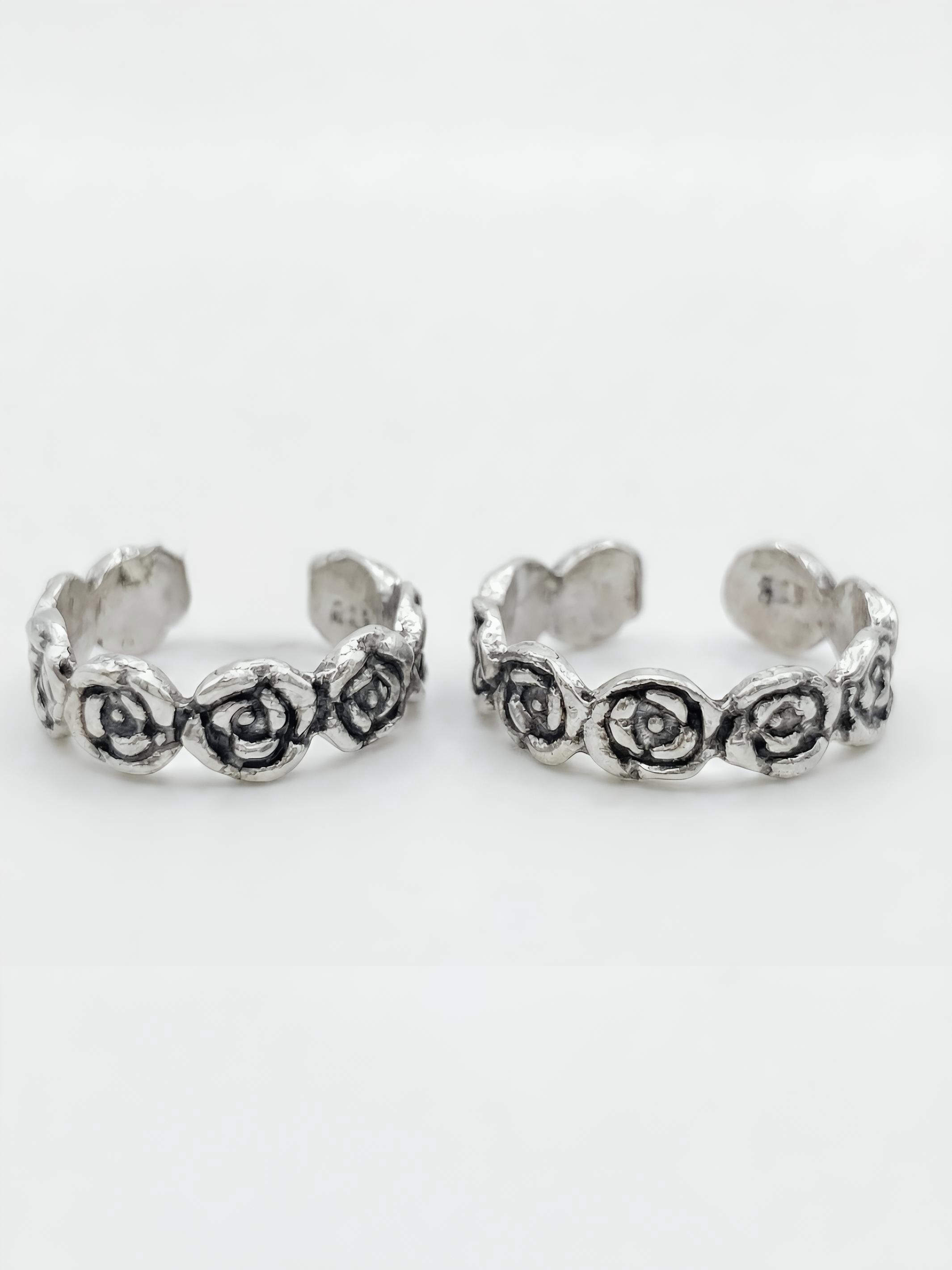 Artistic Roses Pure Silver Toe Rings