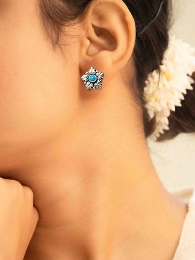 Moh Turquoise Flower Pure Silver Stud