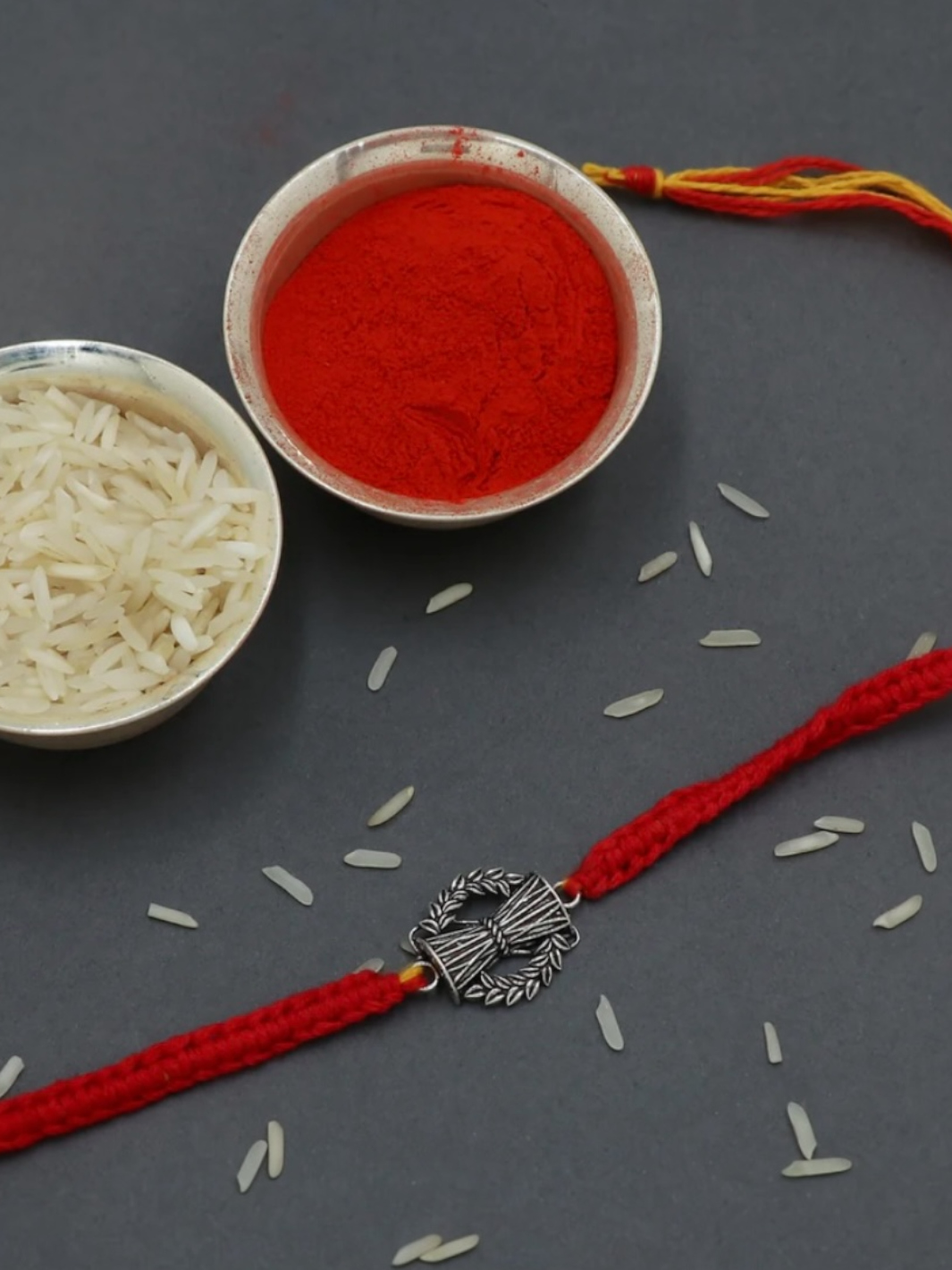 Auspicious Dambroo Moli Rakhi